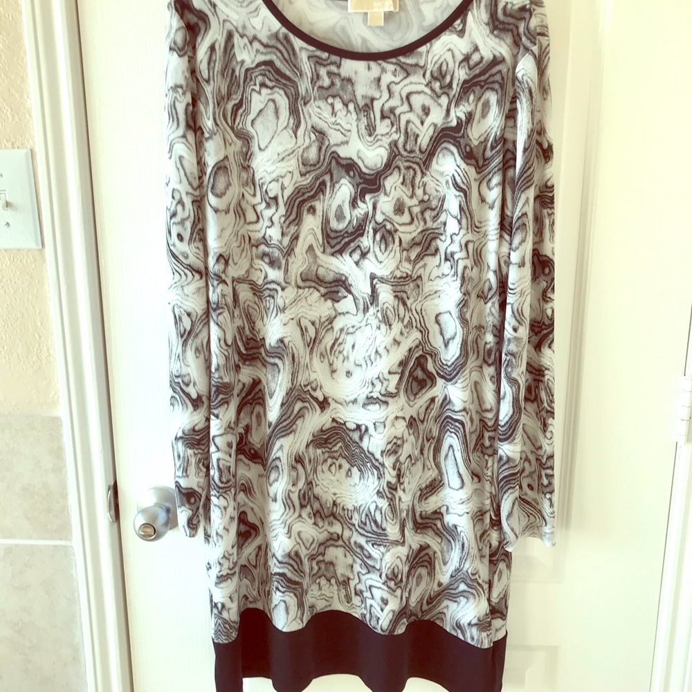 Black and White Michael Kors tunic dress!